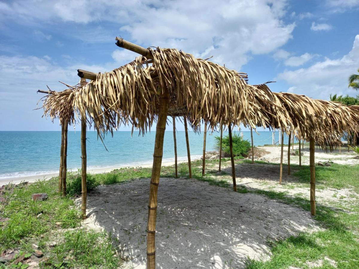 Togo B&B Farallon Playa Blanca  Ngoại thất bức ảnh